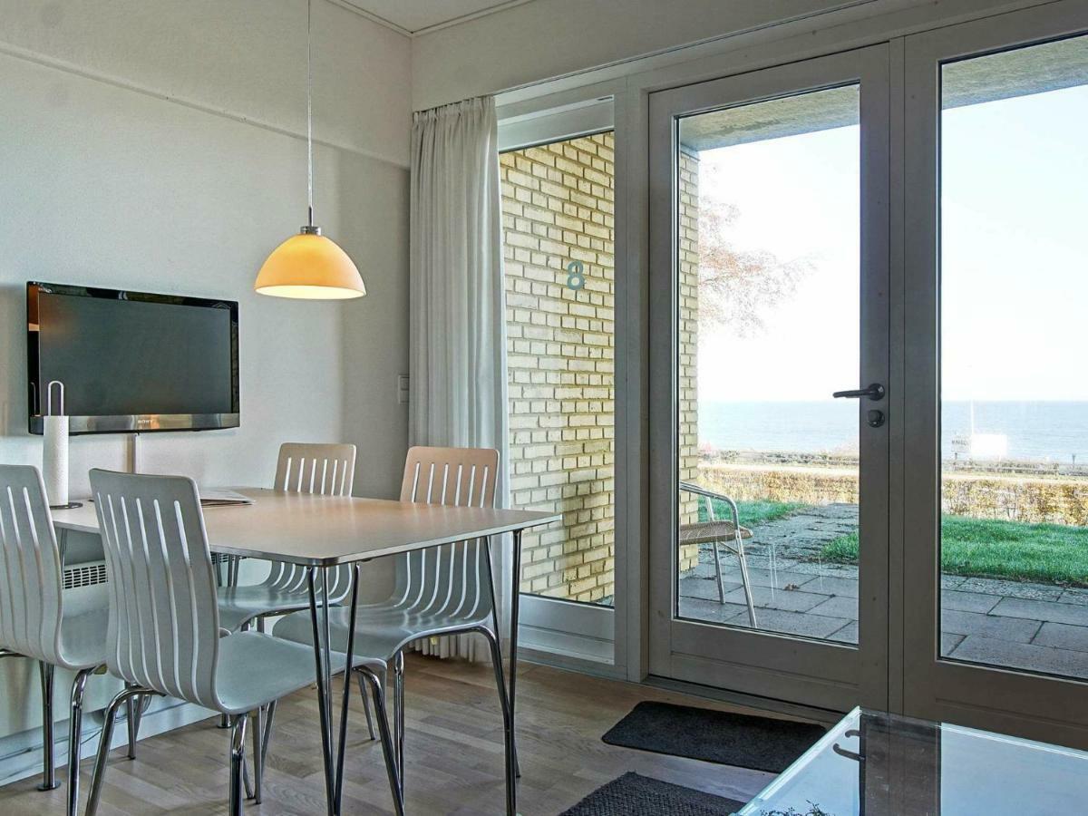 4 Person Holiday Home In Allinge Εξωτερικό φωτογραφία